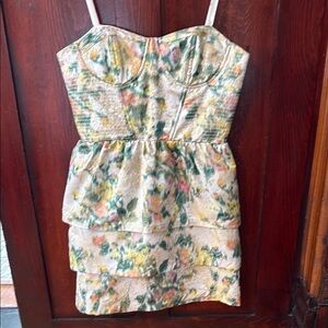Alice + Olivia Floral Strapless mini Peplum Dress